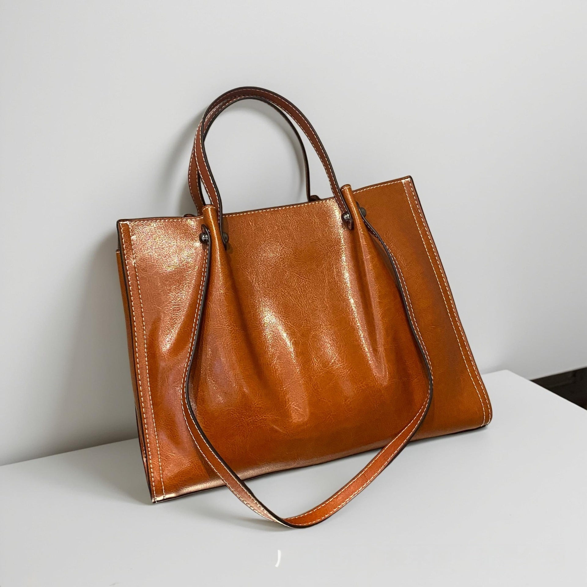 Creative Handbag Cowhide Shoulder Commuter Bag